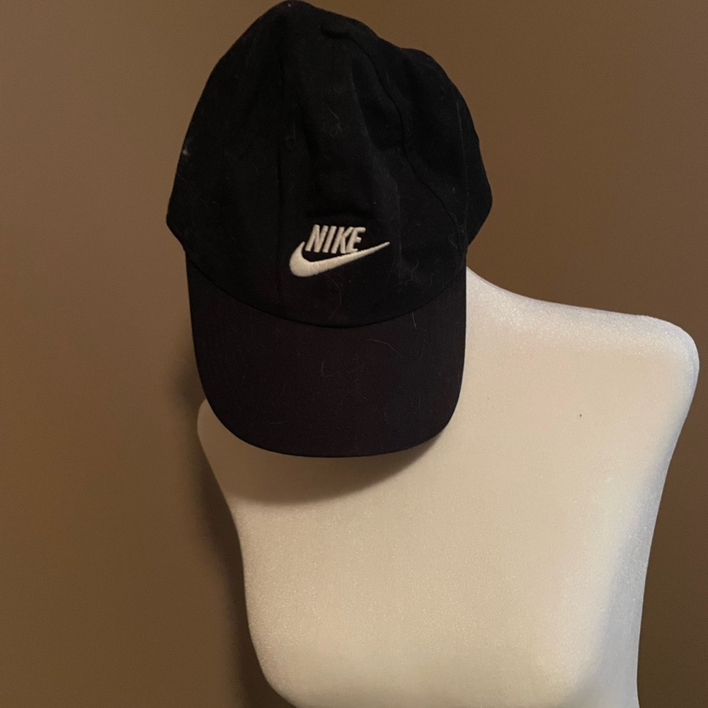 Nike hat - Picture 7 of 12